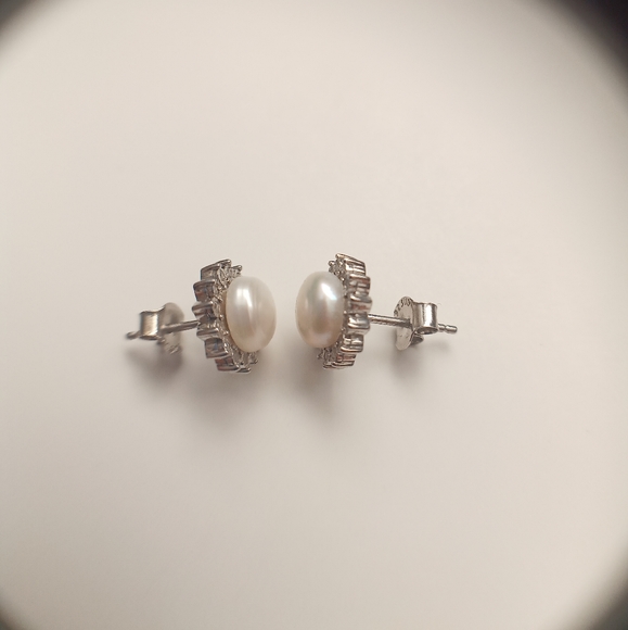 Diamond Pearl Sterling Silver Earrings 1/10 ct. TW - Picture 8 of 11